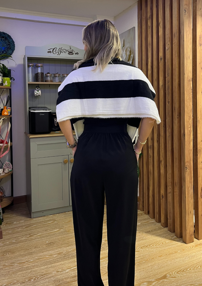 Bel Detaylı Dökümlü Pantolon  - Görsel 3