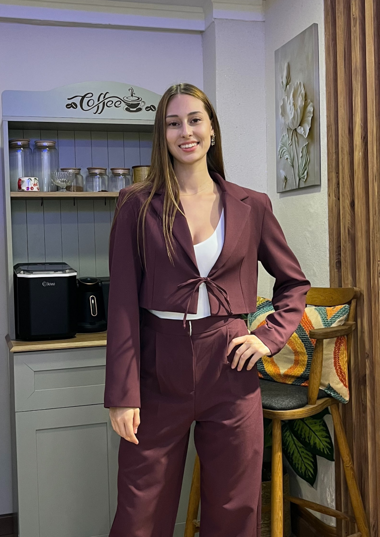 Önden Bağlama Detaylı Mürdüm Crop Blazer 